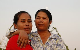 Cambodia_protrait_women.jpg